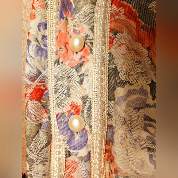Amazing 1980’s vintage tapestry floral jacket with princess lines 🌼🪻🌺 👑 - Picture 2 of 9